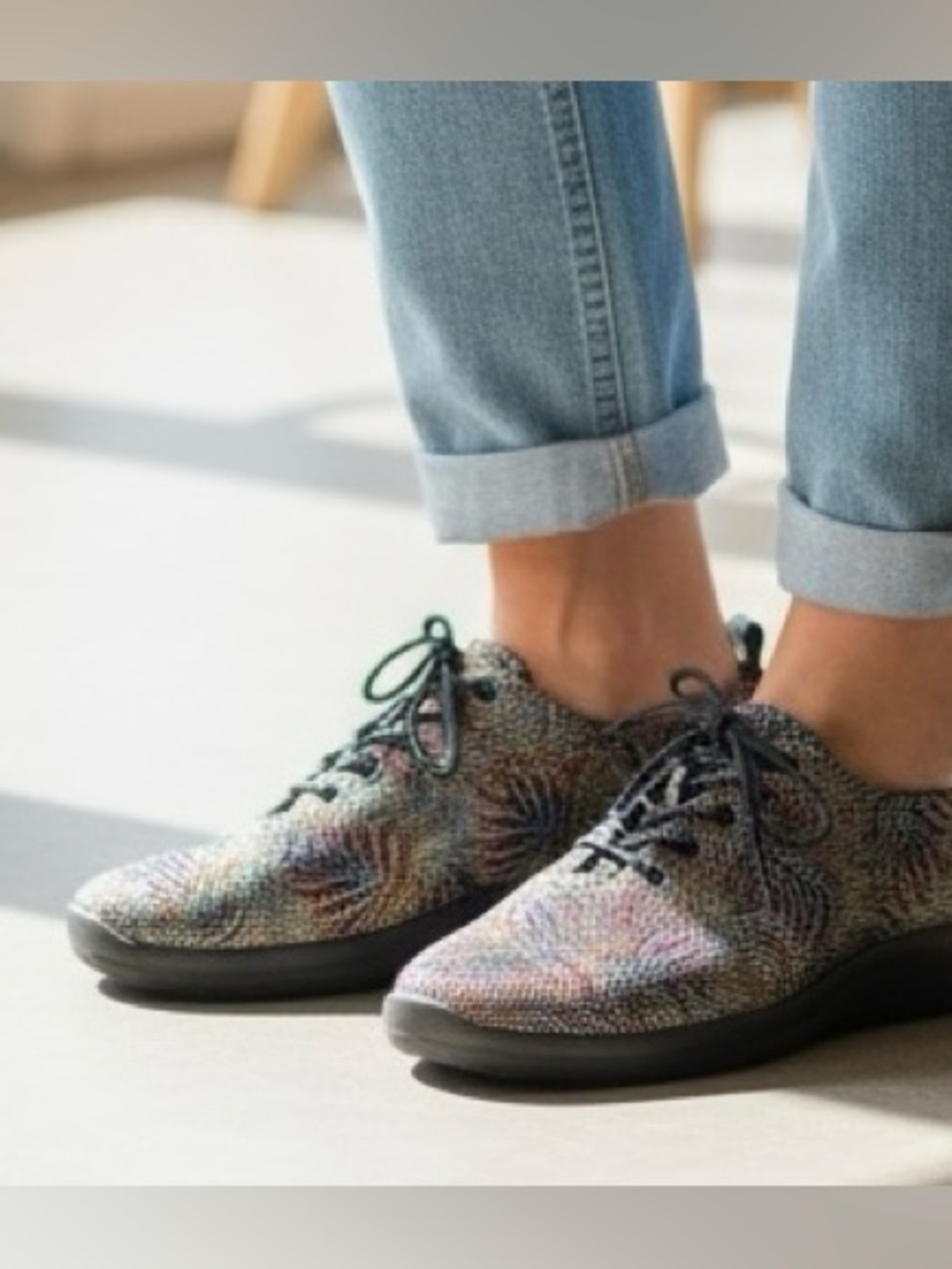ARCOPEDICO Multicolor Patterned Lace-Up Sneakers, 38 (7.5)